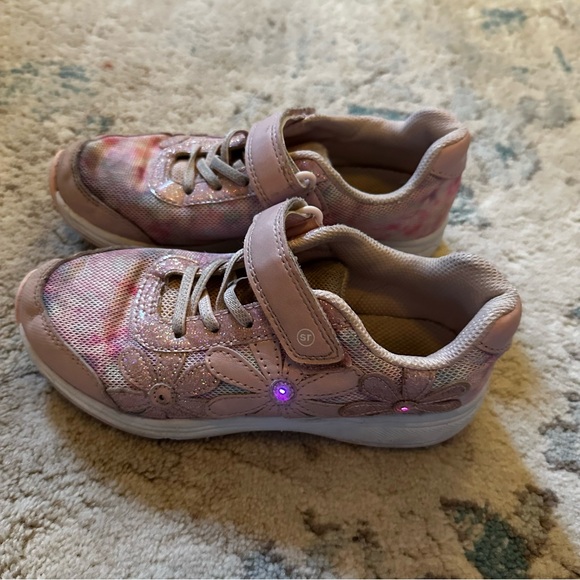 🌟3/$20🌟 Stride Rite sneakers size 1W - Picture 4 of 9